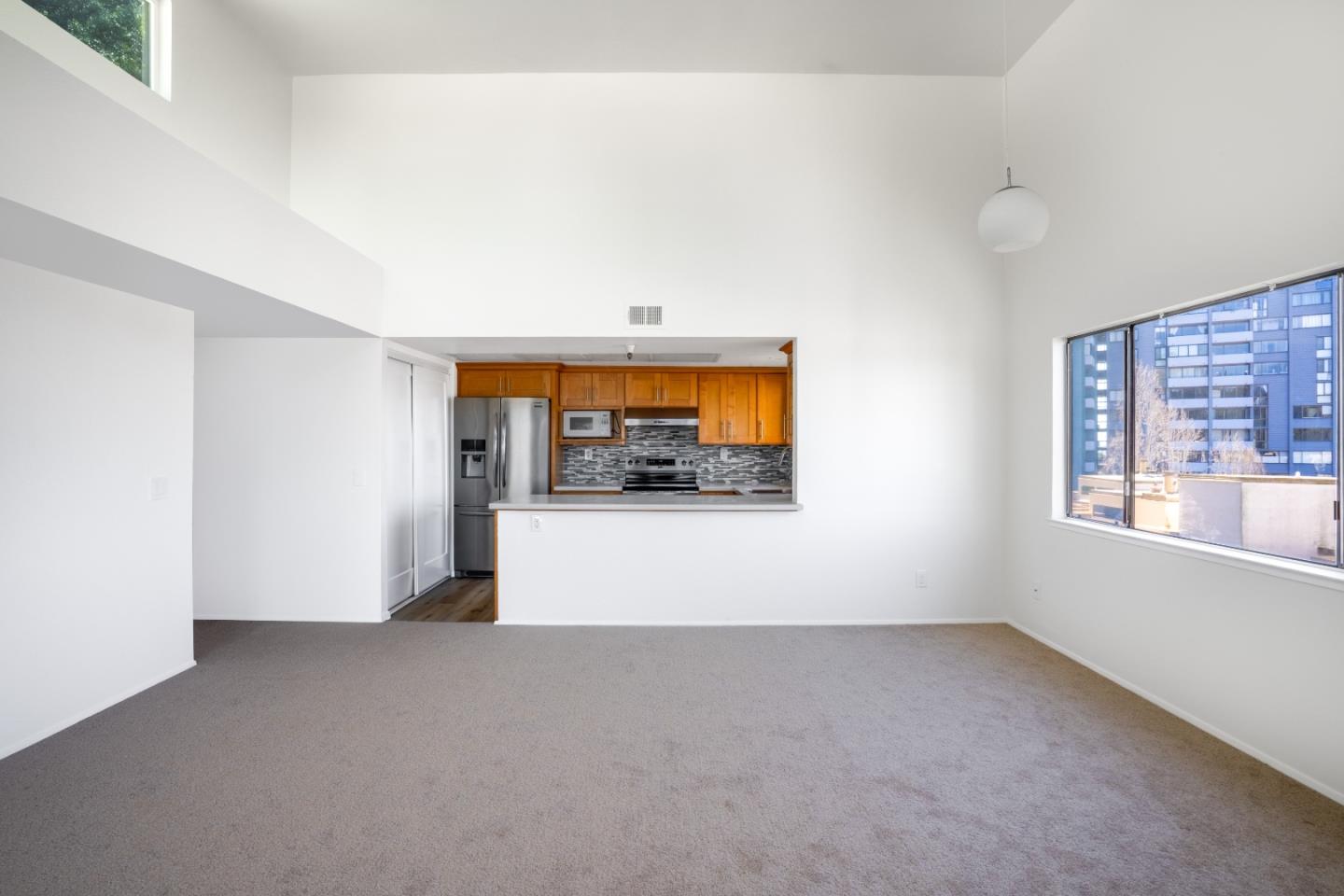 Detail Gallery Image 4 of 28 For 545 Pierce St #3301,  Albany,  CA 94706 - 2 Beds | 2 Baths