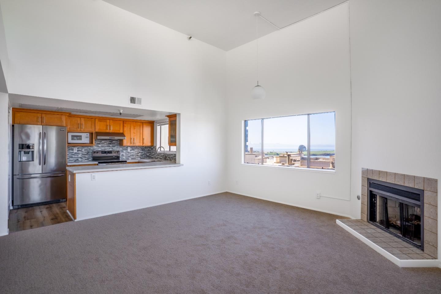 Detail Gallery Image 7 of 28 For 545 Pierce St #3301,  Albany,  CA 94706 - 2 Beds | 2 Baths