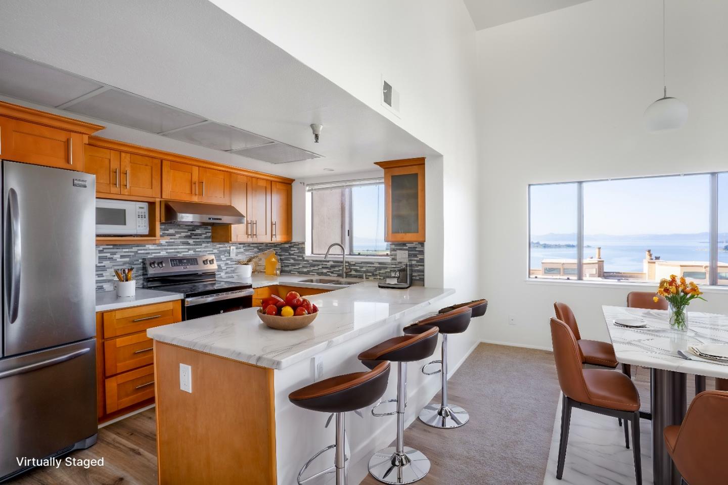 Detail Gallery Image 9 of 28 For 545 Pierce St #3301,  Albany,  CA 94706 - 2 Beds | 2 Baths