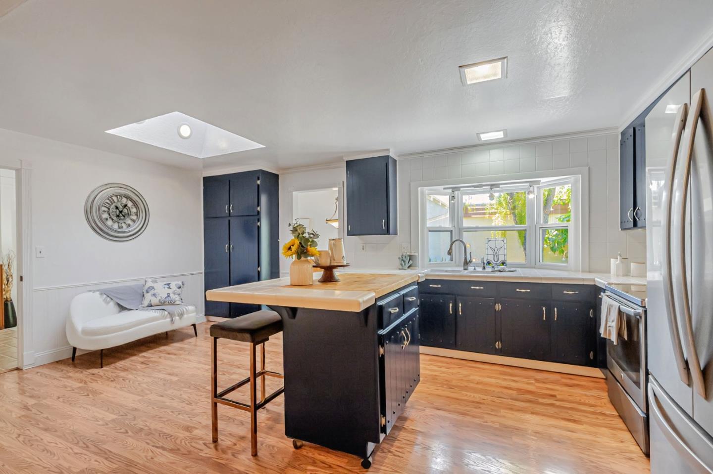 Detail Gallery Image 17 of 37 For 649 Del Roy Ct, Campbell,  CA 95008 - 3 Beds | 2 Baths