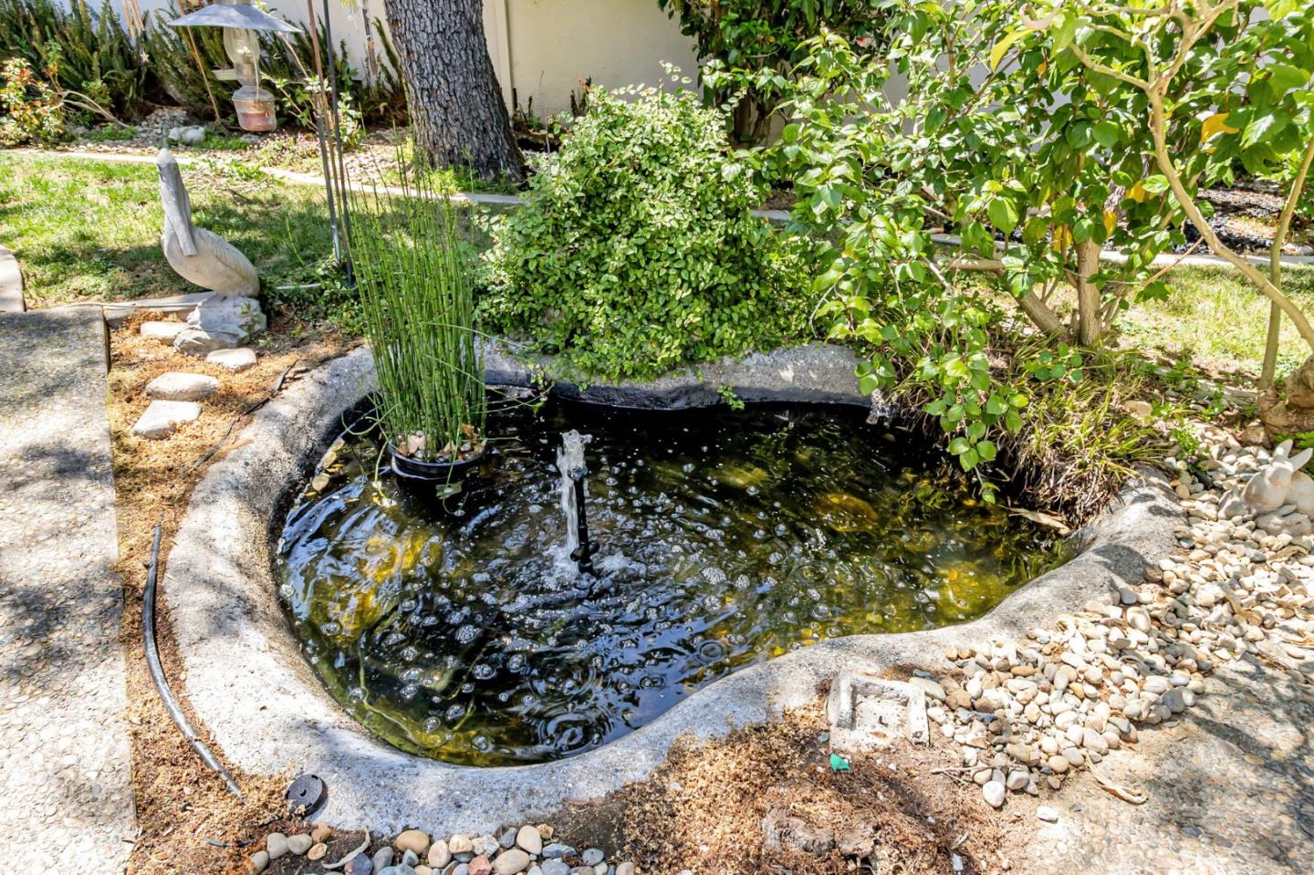 Detail Gallery Image 34 of 37 For 649 Del Roy Ct, Campbell,  CA 95008 - 3 Beds | 2 Baths