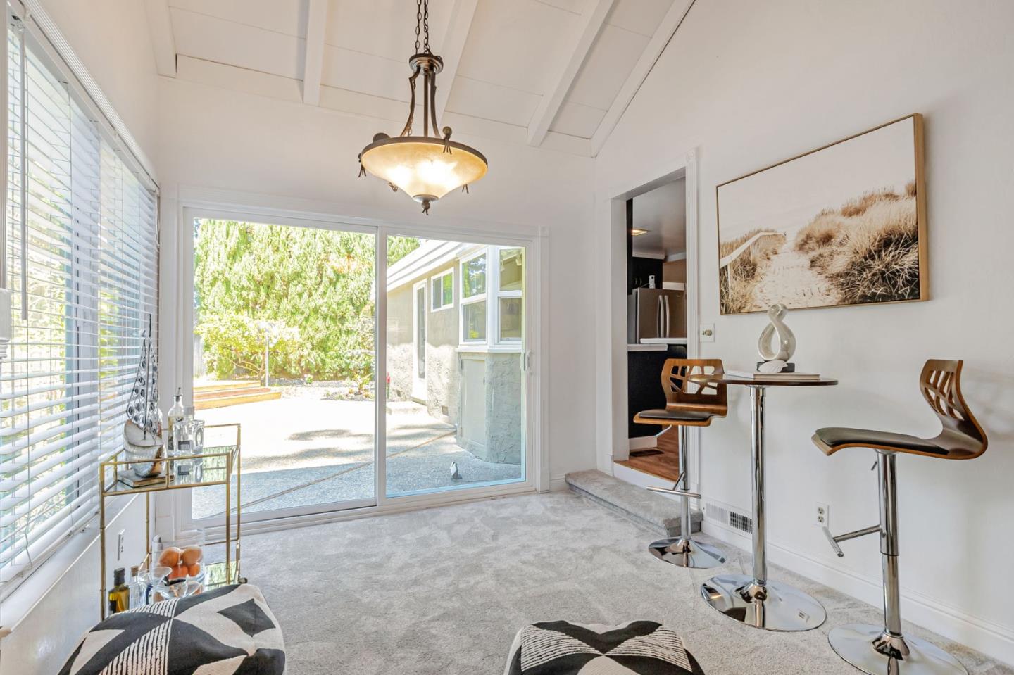 Detail Gallery Image 8 of 37 For 649 Del Roy Ct, Campbell,  CA 95008 - 3 Beds | 2 Baths