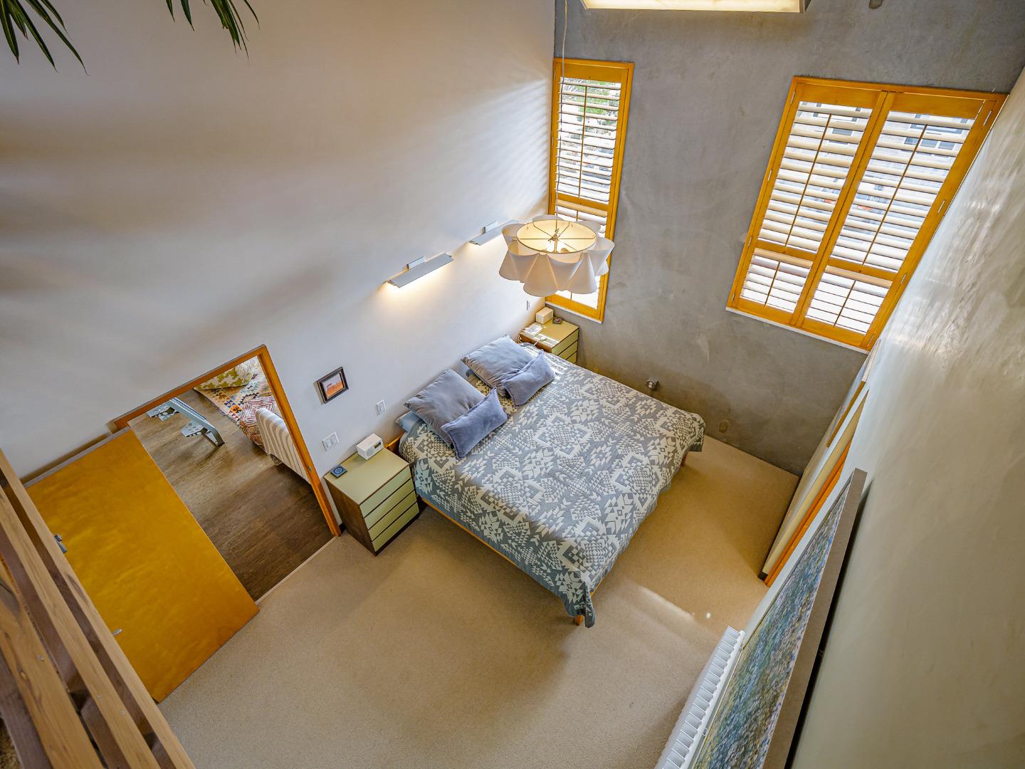 Detail Gallery Image 54 of 69 For 100 High Rd #100 AND 102,  Santa Cruz,  CA 95060 - 3 Beds | 3 Baths