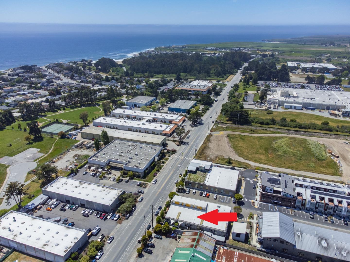 Detail Gallery Image 59 of 69 For 100 High Rd #100 AND 102,  Santa Cruz,  CA 95060 - 3 Beds | 3 Baths