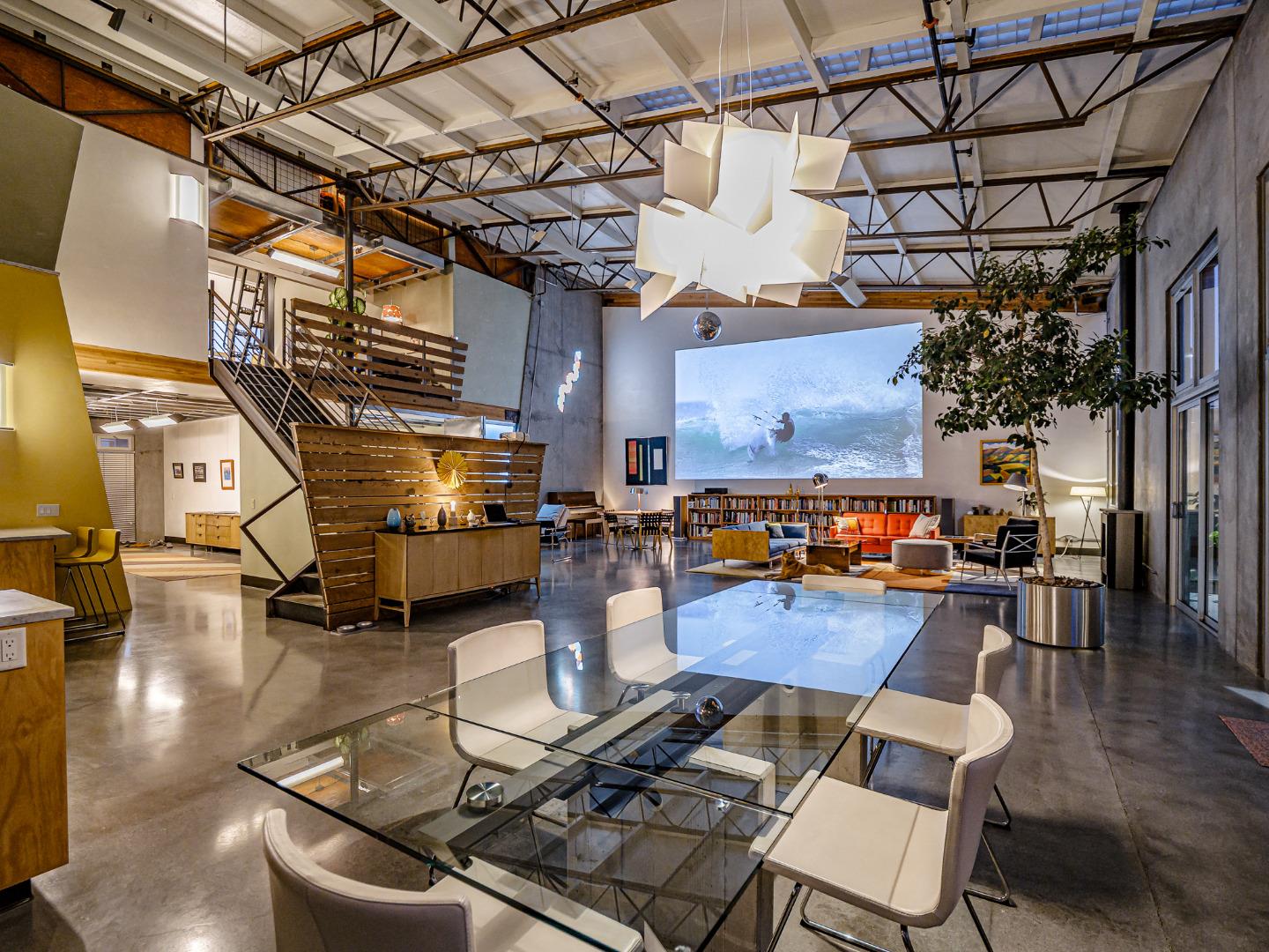 Detail Gallery Image 6 of 69 For 100 High Rd #100 AND 102,  Santa Cruz,  CA 95060 - 3 Beds | 3 Baths