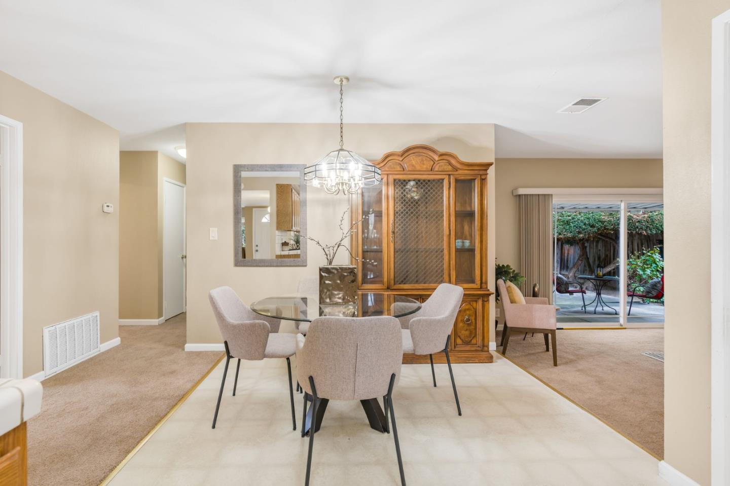 Detail Gallery Image 8 of 30 For 1321 Soto Ct, San Jose,  CA 95121 - 4 Beds | 2 Baths