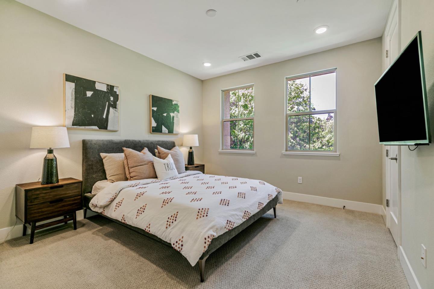 Detail Gallery Image 21 of 39 For 138 Saratoga Ave #7,  Santa Clara,  CA 95051 - 3 Beds | 2/1 Baths