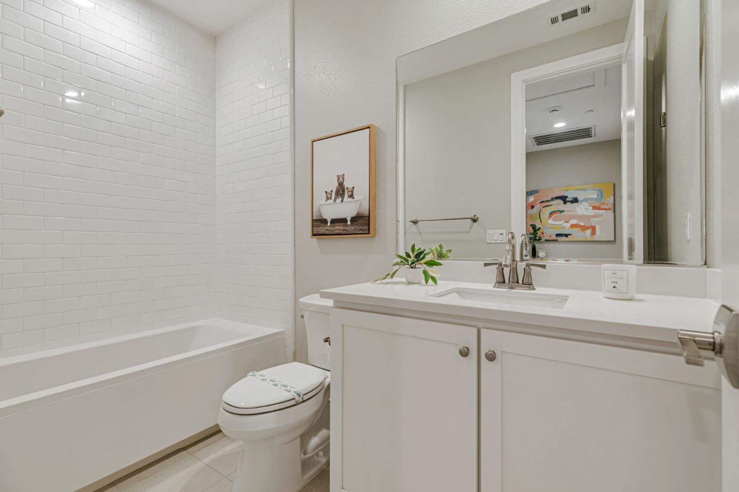 Detail Gallery Image 27 of 39 For 138 Saratoga Ave #7,  Santa Clara,  CA 95051 - 3 Beds | 2/1 Baths