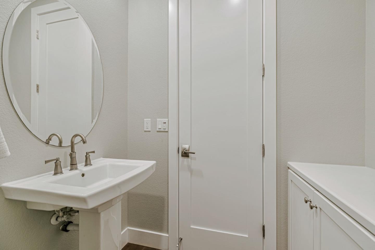 Detail Gallery Image 29 of 39 For 138 Saratoga Ave #7,  Santa Clara,  CA 95051 - 3 Beds | 2/1 Baths