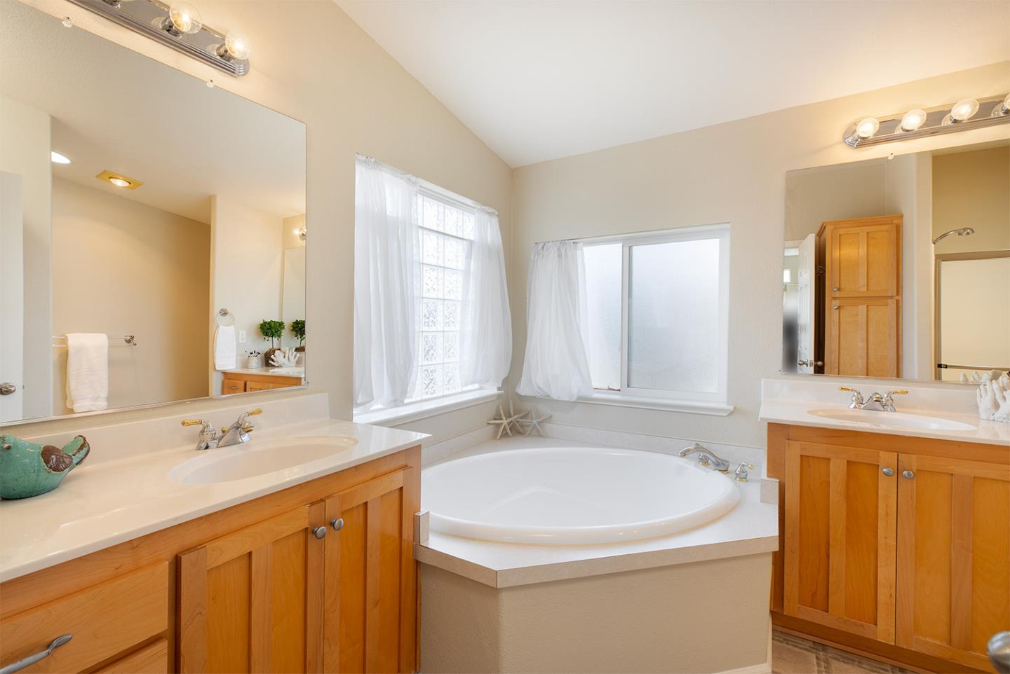 Detail Gallery Image 18 of 46 For 2395 Delaware Ave #179,  Santa Cruz,  CA 95060 - 3 Beds | 2 Baths