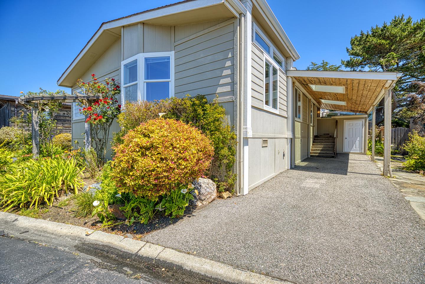 Detail Gallery Image 3 of 46 For 2395 Delaware Ave #179,  Santa Cruz,  CA 95060 - 3 Beds | 2 Baths