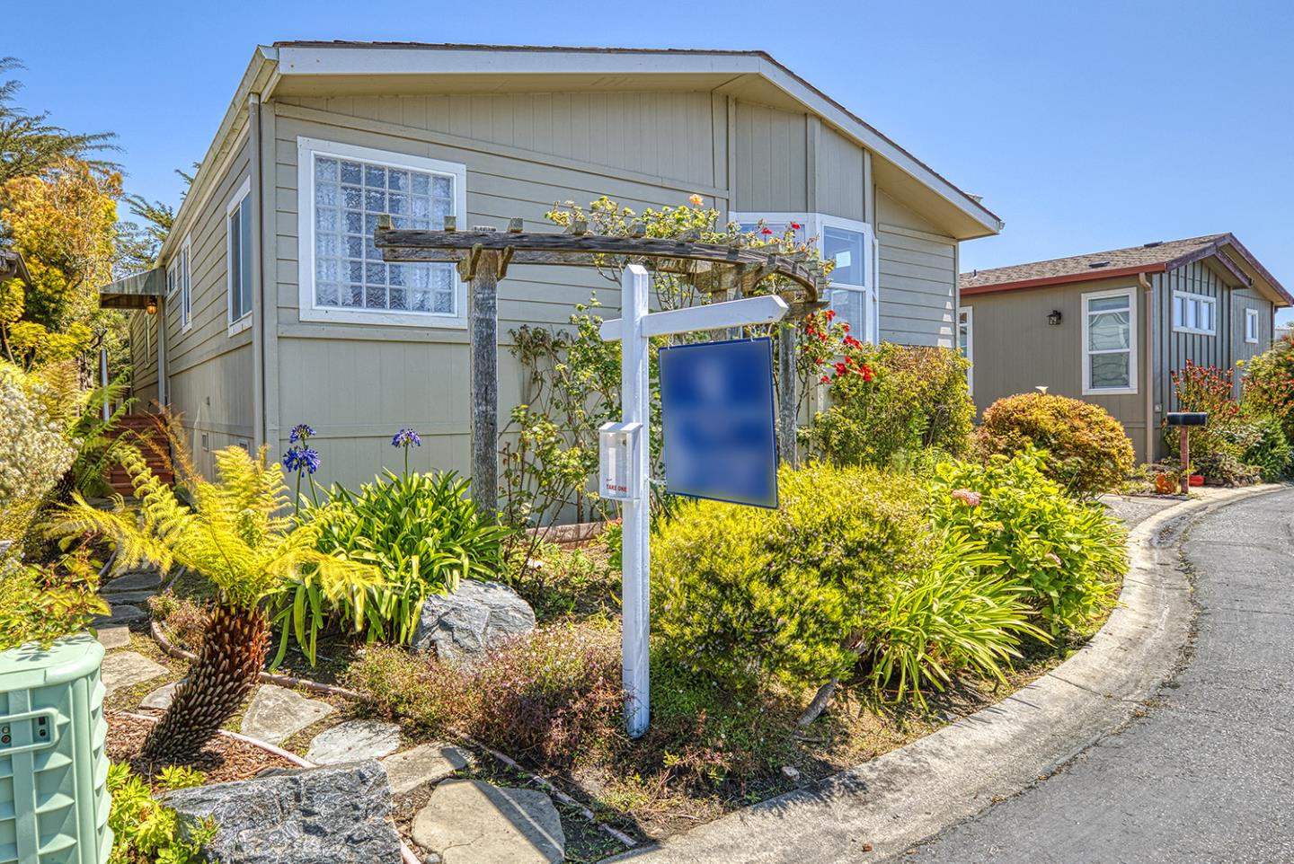 Detail Gallery Image 4 of 46 For 2395 Delaware Ave #179,  Santa Cruz,  CA 95060 - 3 Beds | 2 Baths