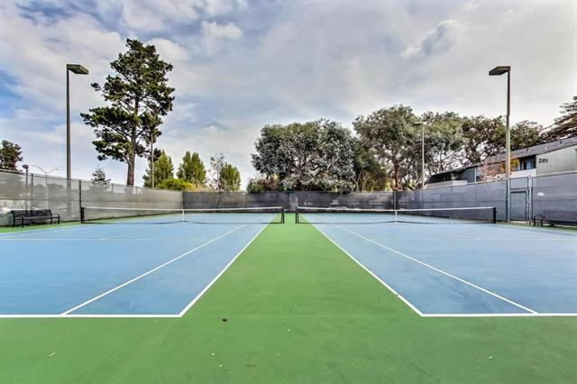 Detail Gallery Image 19 of 23 For 247 Boardwalk Ave #E,  San Bruno,  CA 94066 - 1 Beds | 1 Baths
