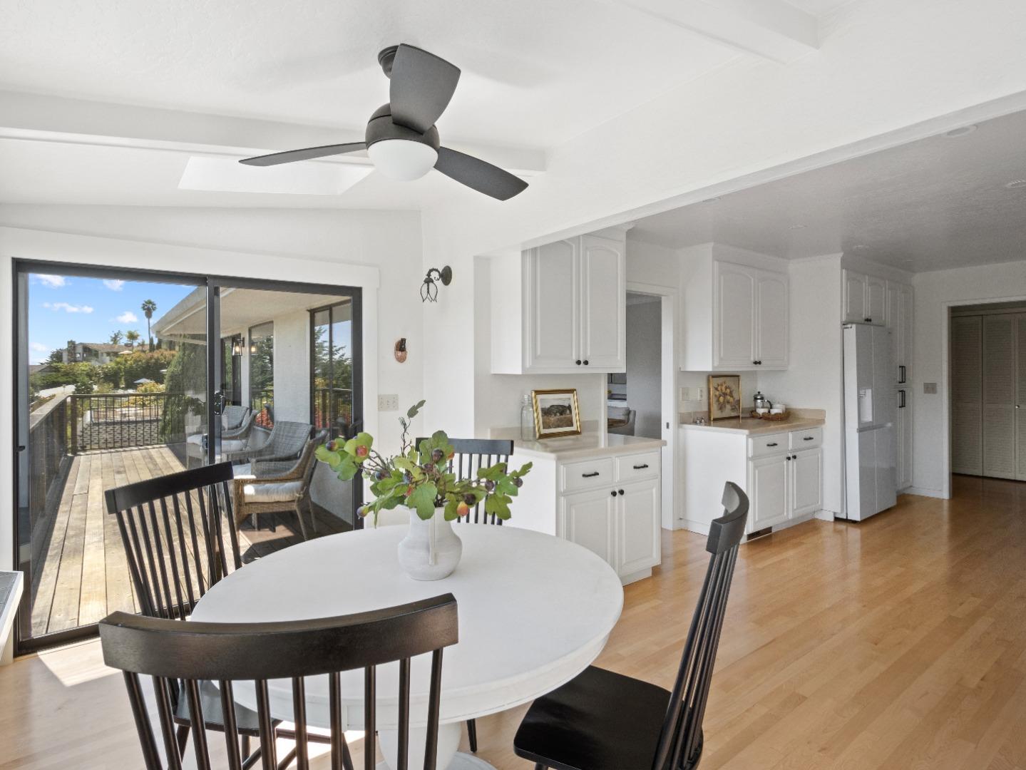 Detail Gallery Image 16 of 87 For 209 Calcita Dr, Santa Cruz,  CA 95060 - 4 Beds | 3/1 Baths