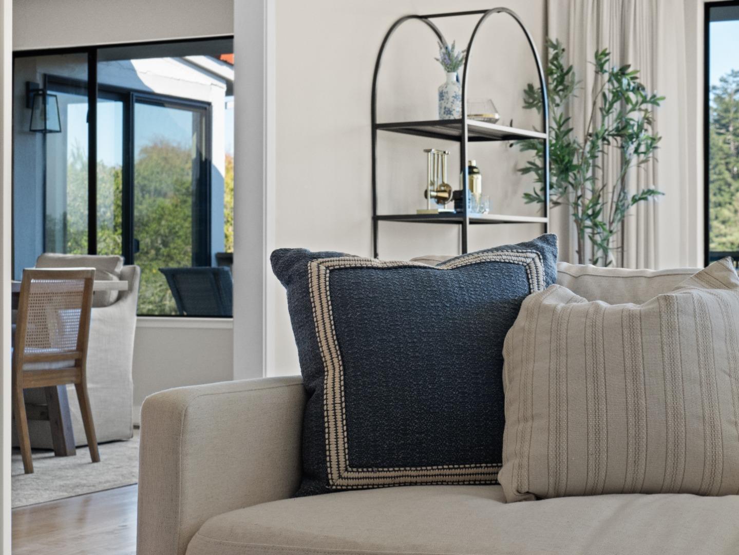 Detail Gallery Image 32 of 87 For 209 Calcita Dr, Santa Cruz,  CA 95060 - 4 Beds | 3/1 Baths