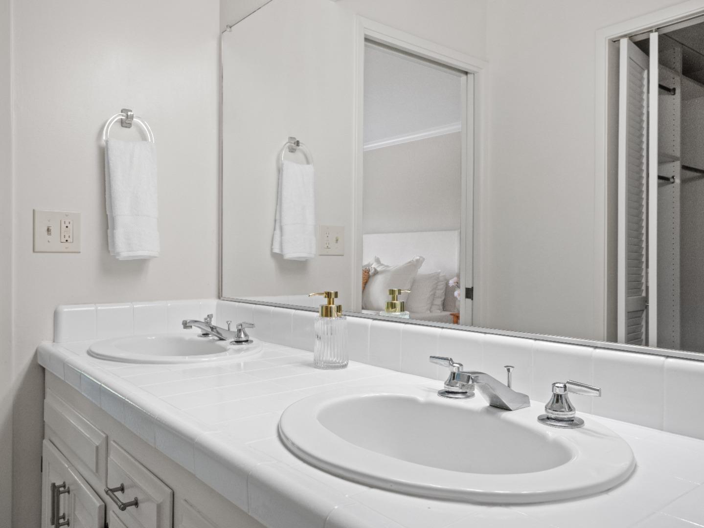 Detail Gallery Image 49 of 87 For 209 Calcita Dr, Santa Cruz,  CA 95060 - 4 Beds | 3/1 Baths