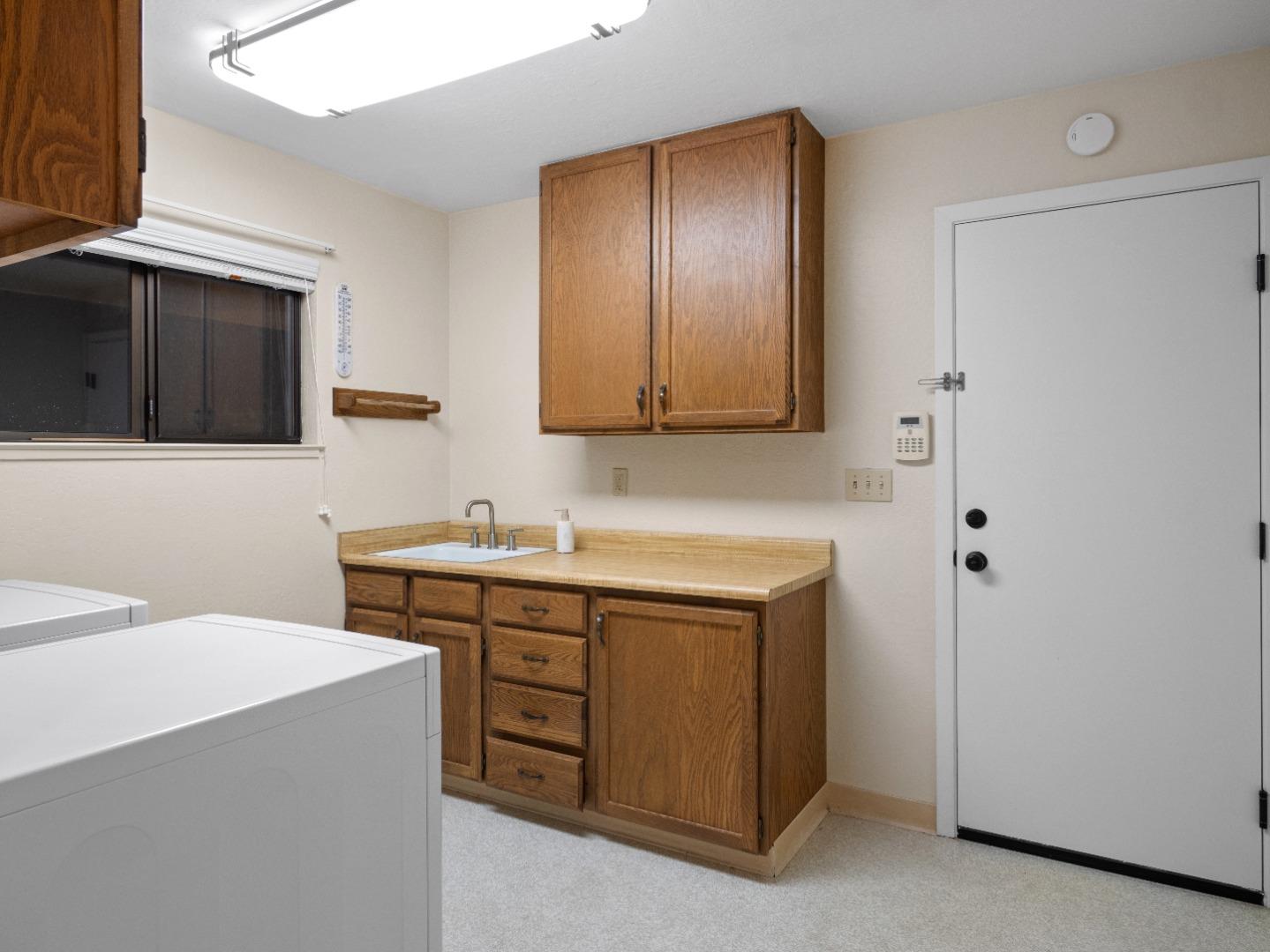 Detail Gallery Image 61 of 87 For 209 Calcita Dr, Santa Cruz,  CA 95060 - 4 Beds | 3/1 Baths