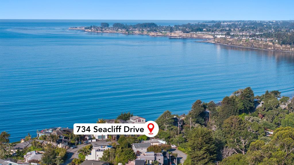 Detail Gallery Image 4 of 71 For 734 Seacliff Dr, Aptos,  CA 95003 - 3 Beds | 2 Baths