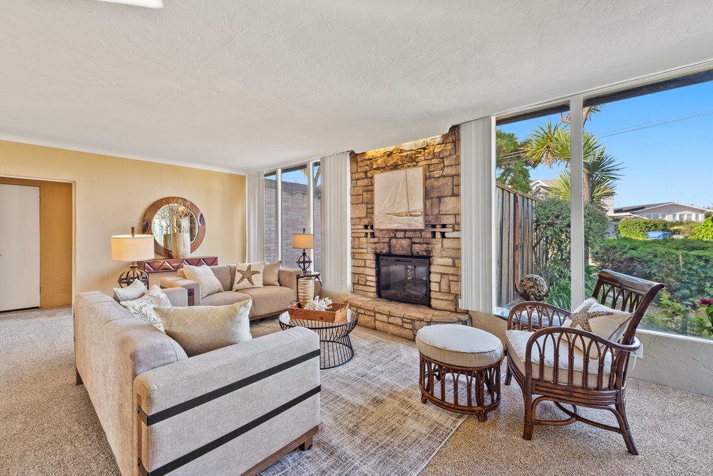 Detail Gallery Image 6 of 71 For 734 Seacliff Dr, Aptos,  CA 95003 - 3 Beds | 2 Baths