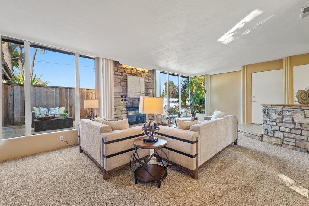 Detail Gallery Image 8 of 71 For 734 Seacliff Dr, Aptos,  CA 95003 - 3 Beds | 2 Baths