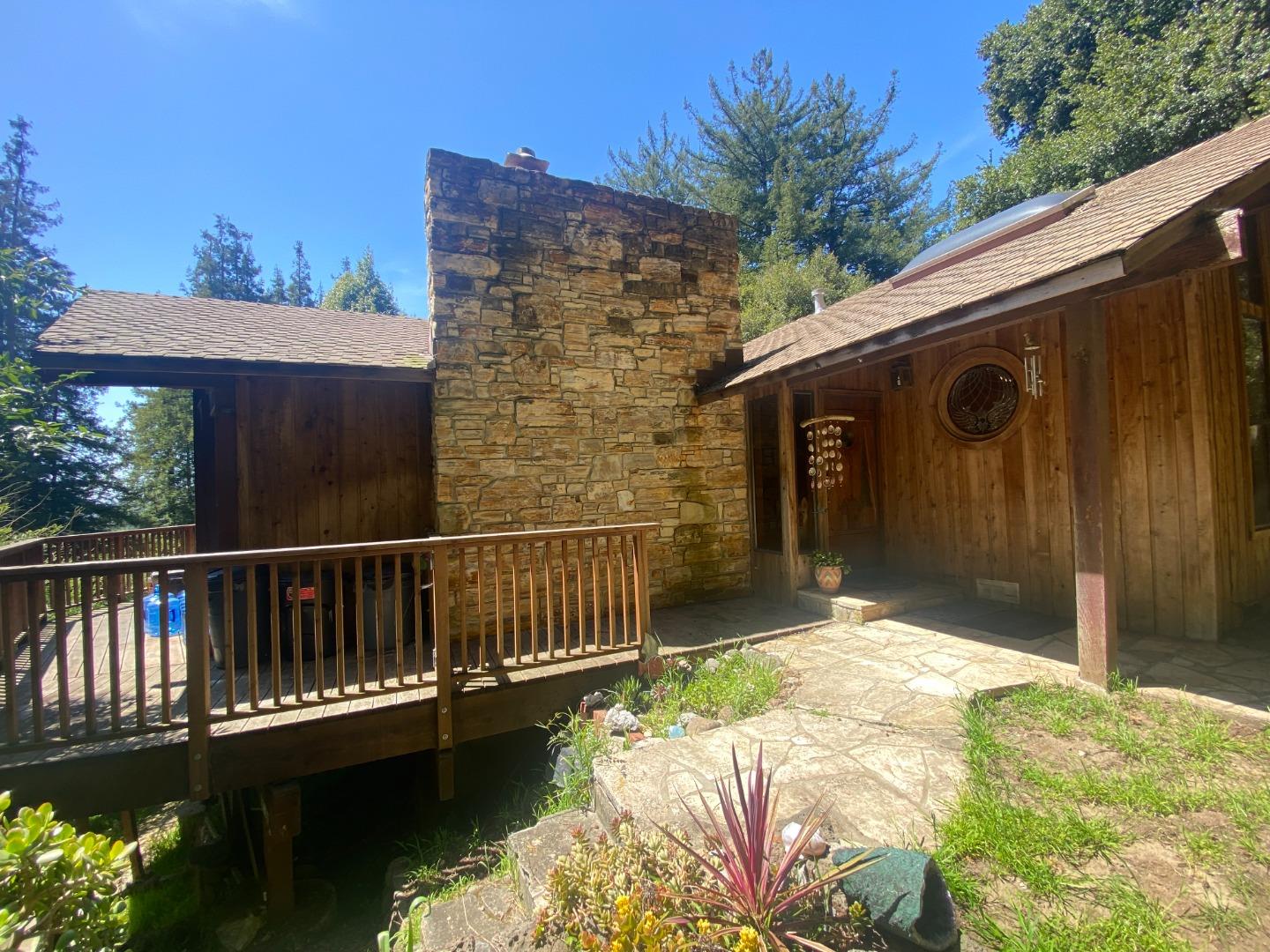 Detail Gallery Image 2 of 30 For 341 Metalwood Dr, Soquel,  CA 95073 - 4 Beds | 3 Baths
