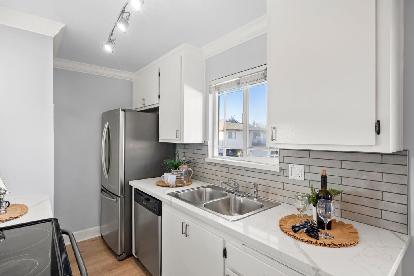 Detail Gallery Image 13 of 33 For 4759 Capay Dr #4,  San Jose,  CA 95118 - 2 Beds | 1 Baths