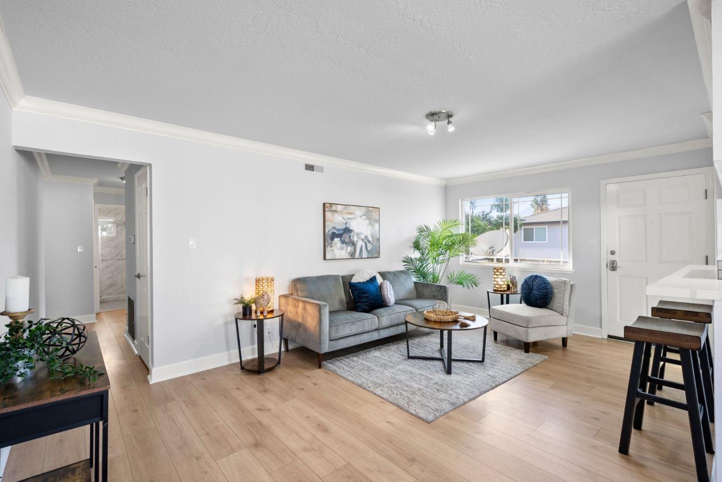 Detail Gallery Image 3 of 33 For 4759 Capay Dr #4,  San Jose,  CA 95118 - 2 Beds | 1 Baths