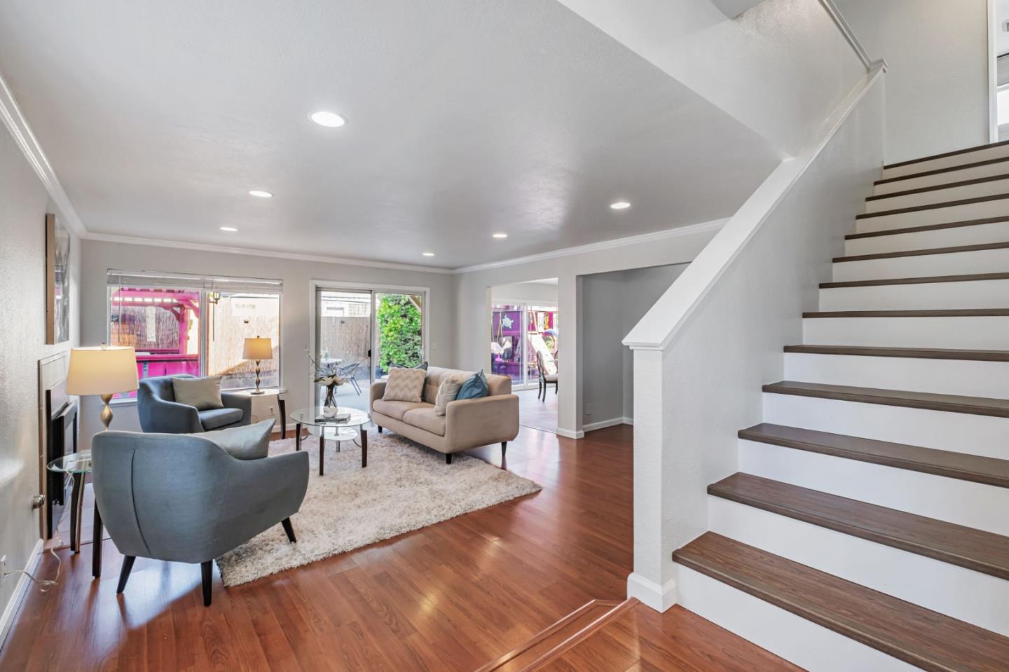 Detail Gallery Image 6 of 47 For 1647 Schooner Ct, Santa Cruz,  CA 95062 - 4 Beds | 2/1 Baths