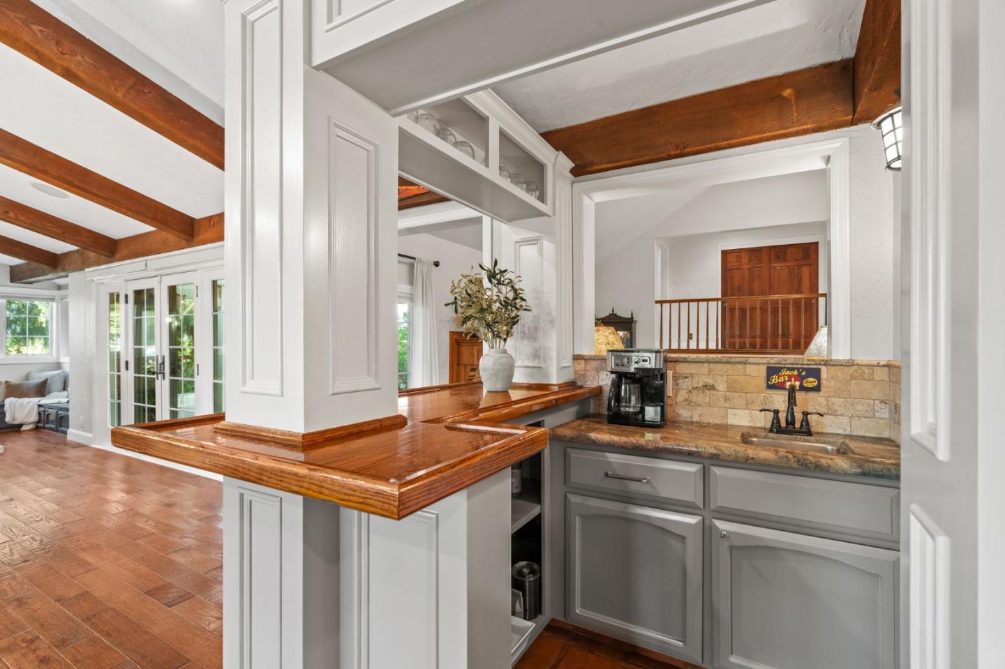 Detail Gallery Image 17 of 46 For 9900 Walter Welsher Ct, Gilroy,  CA 95020 - 4 Beds | 2/1 Baths