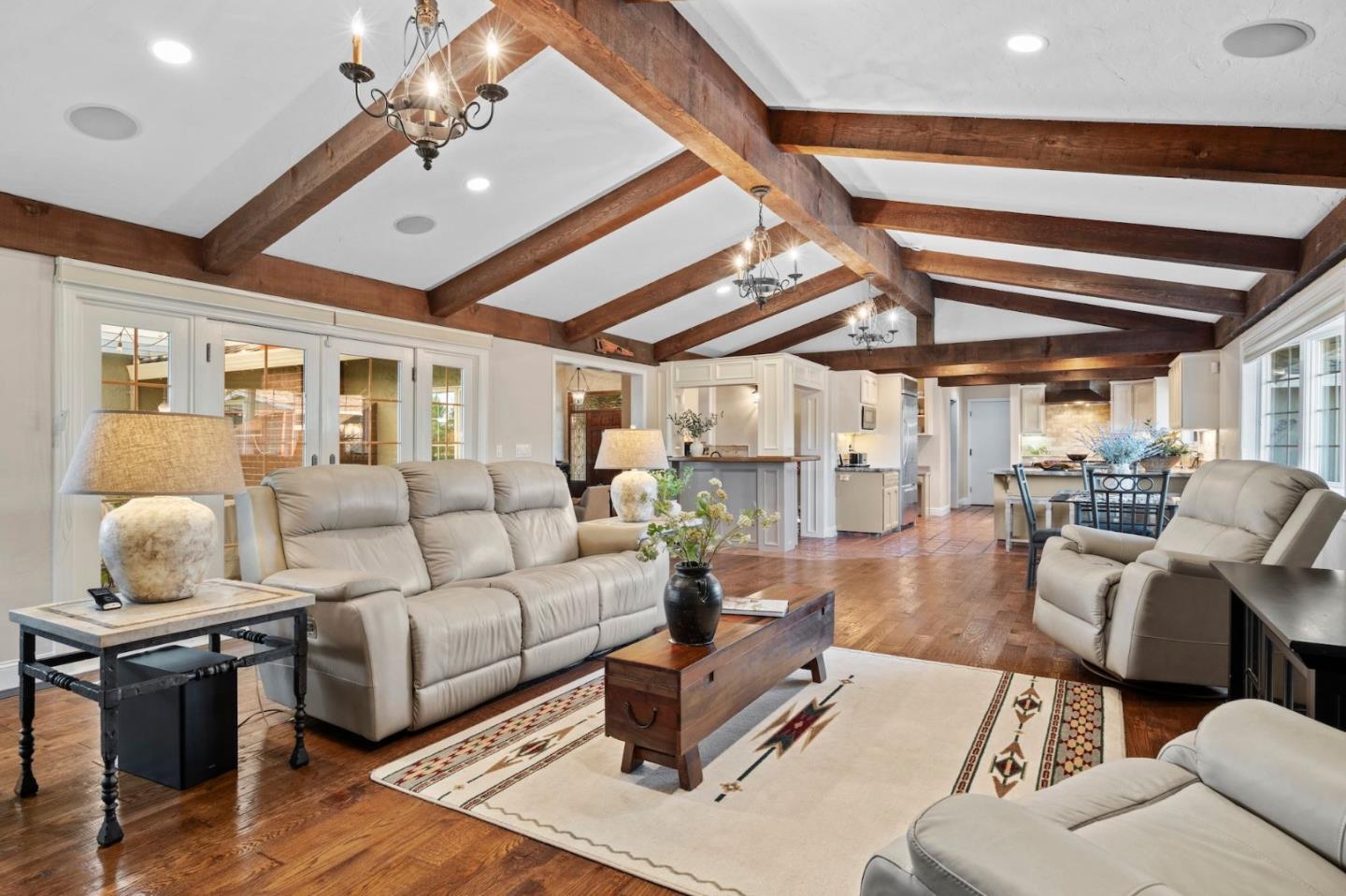 Detail Gallery Image 20 of 46 For 9900 Walter Welsher Ct, Gilroy,  CA 95020 - 4 Beds | 2/1 Baths