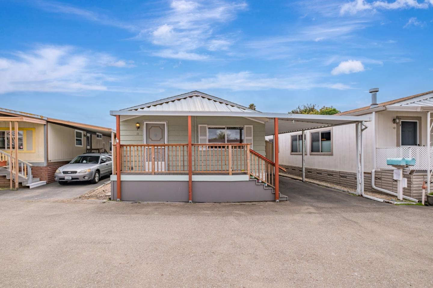 Detail Gallery Image 2 of 49 For 998 38th Ave #11,  Santa Cruz,  CA 95062 - 2 Beds | 2 Baths