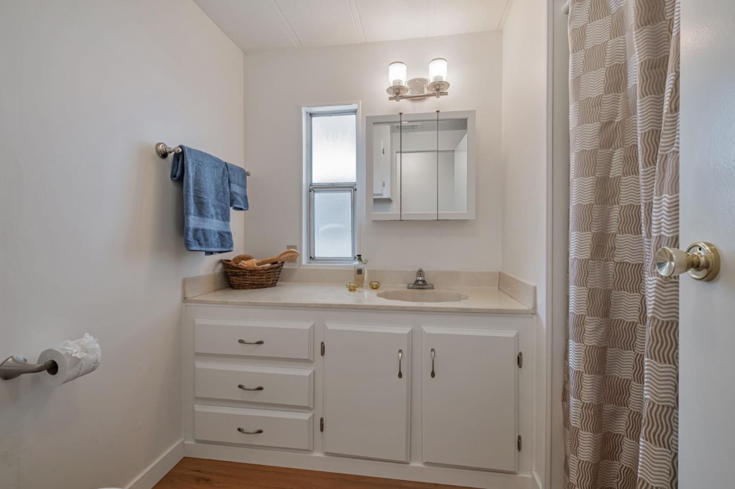 Detail Gallery Image 32 of 49 For 998 38th Ave #11,  Santa Cruz,  CA 95062 - 2 Beds | 2 Baths