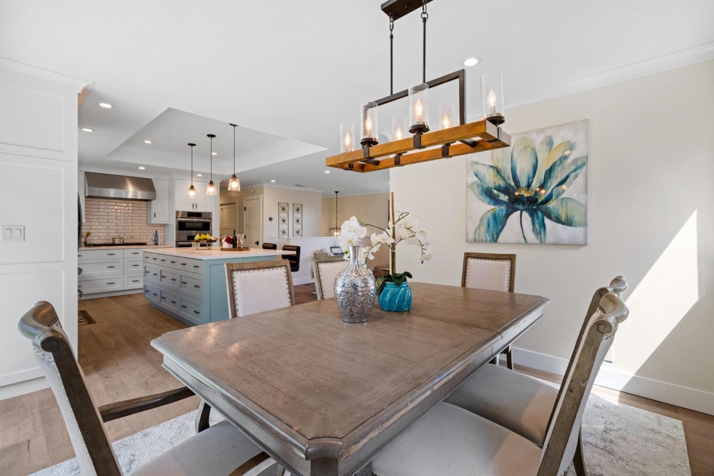 Detail Gallery Image 13 of 38 For 3729 Laurel Way, Redwood City,  CA 94062 - 4 Beds | 2 Baths