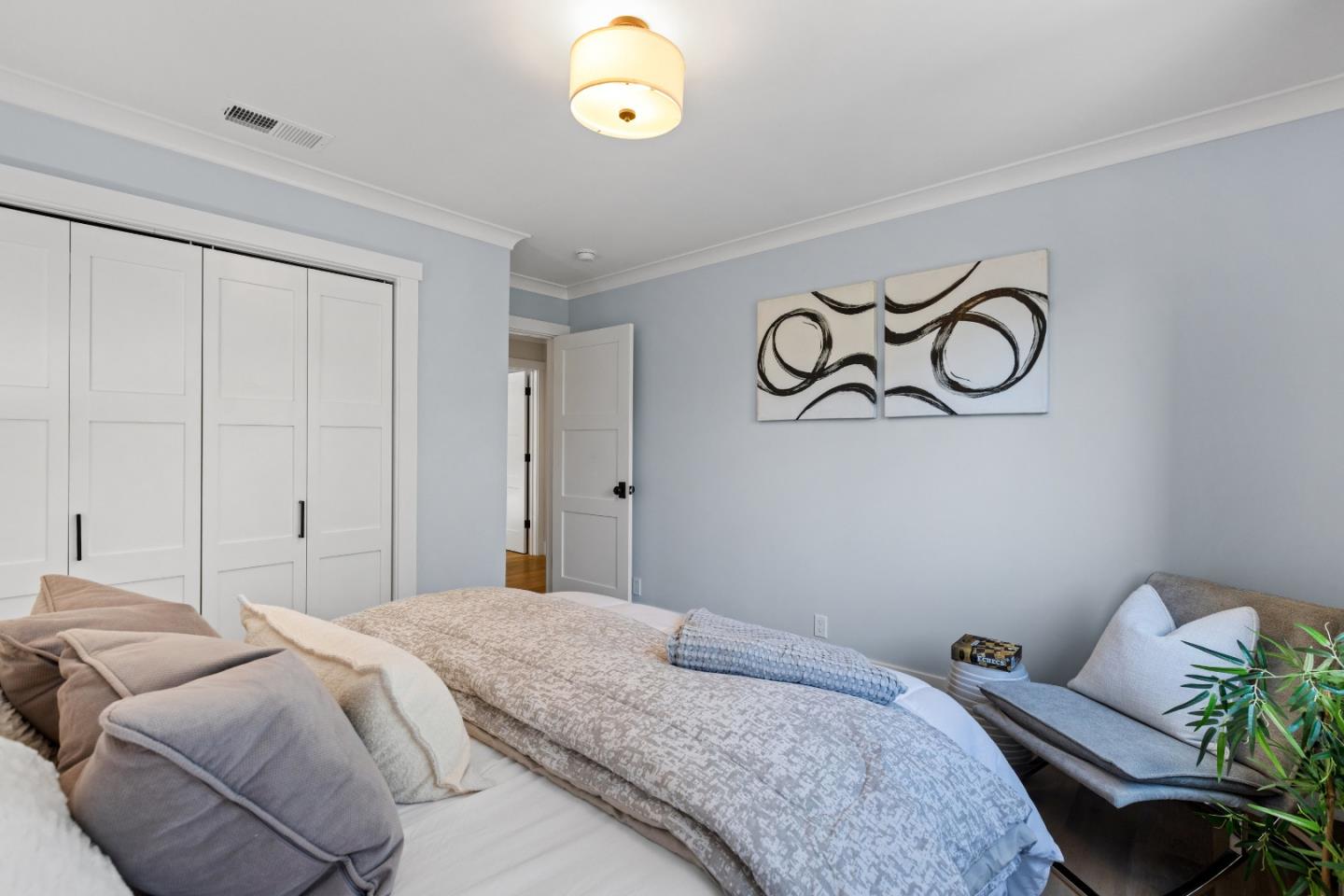 Detail Gallery Image 29 of 38 For 3729 Laurel Way, Redwood City,  CA 94062 - 4 Beds | 2 Baths
