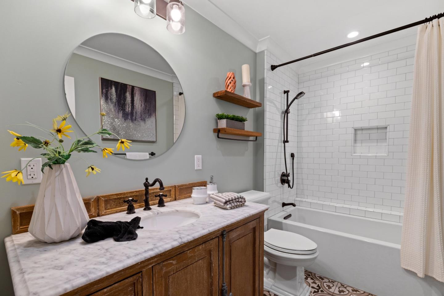 Detail Gallery Image 30 of 38 For 3729 Laurel Way, Redwood City,  CA 94062 - 4 Beds | 2 Baths