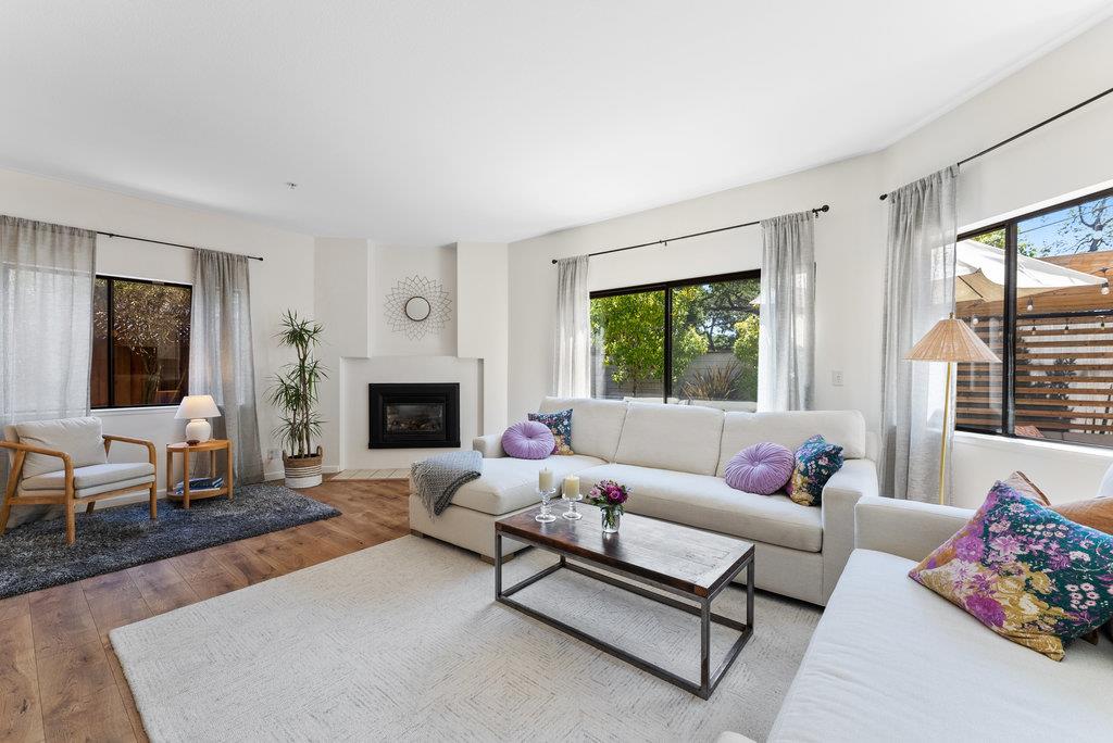 Detail Gallery Image 14 of 52 For 4445 Esta Ln, Soquel,  CA 95073 - 4 Beds | 2/1 Baths