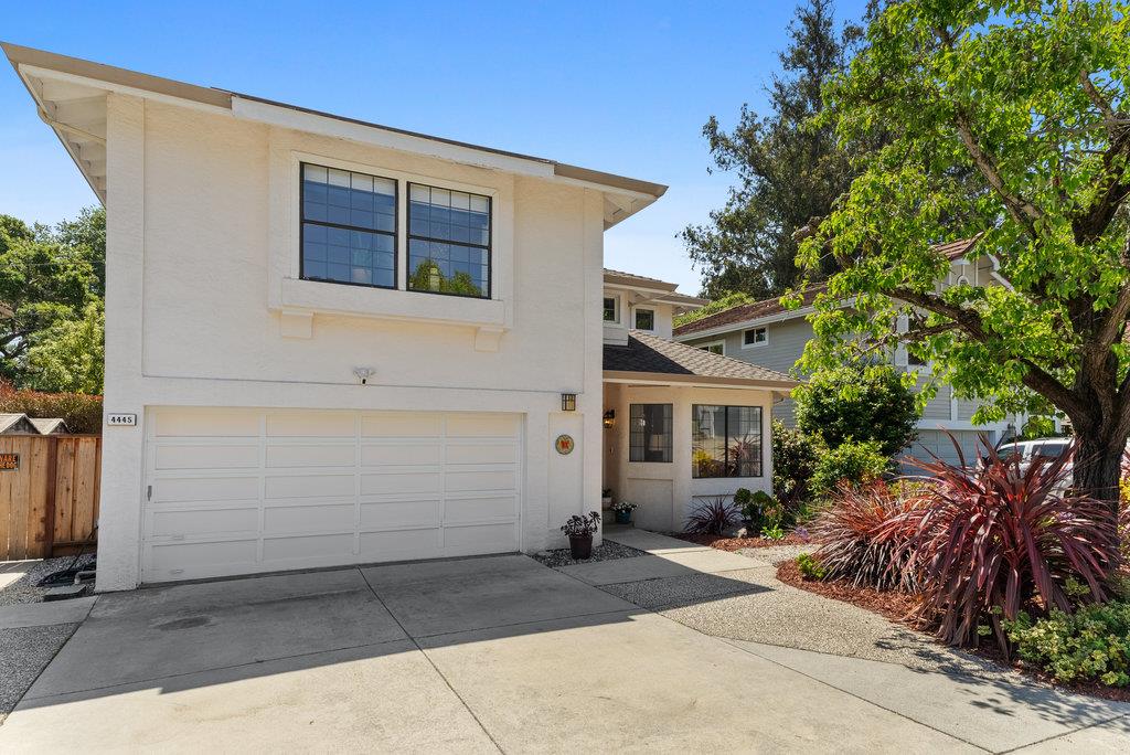 Detail Gallery Image 2 of 52 For 4445 Esta Ln, Soquel,  CA 95073 - 4 Beds | 2/1 Baths