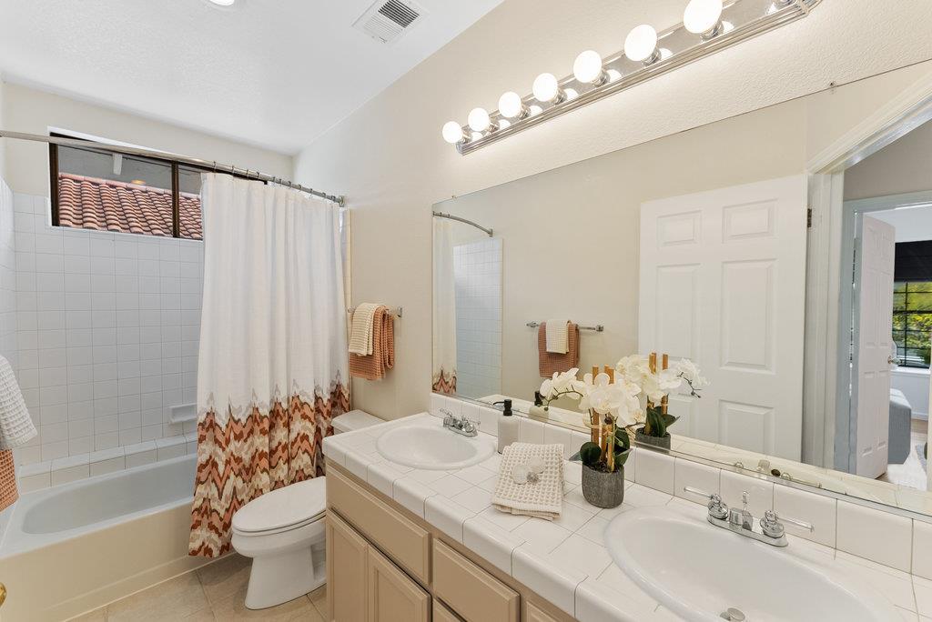 Detail Gallery Image 32 of 52 For 4445 Esta Ln, Soquel,  CA 95073 - 4 Beds | 2/1 Baths