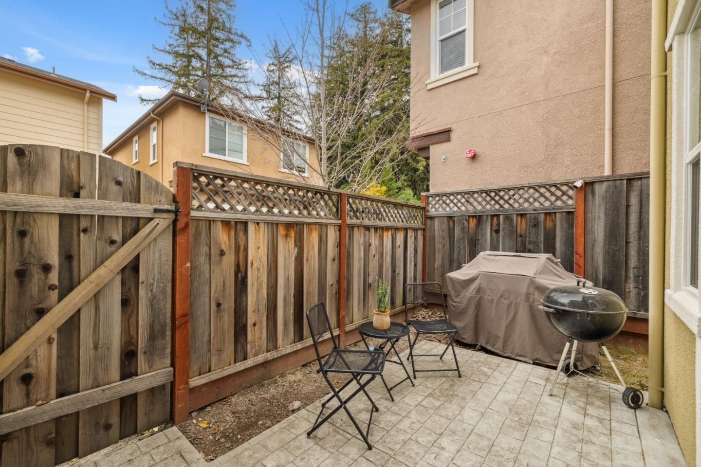 Detail Gallery Image 26 of 42 For 206 Gold Ct, Scotts Valley,  CA 95066 - 4 Beds | 3 Baths