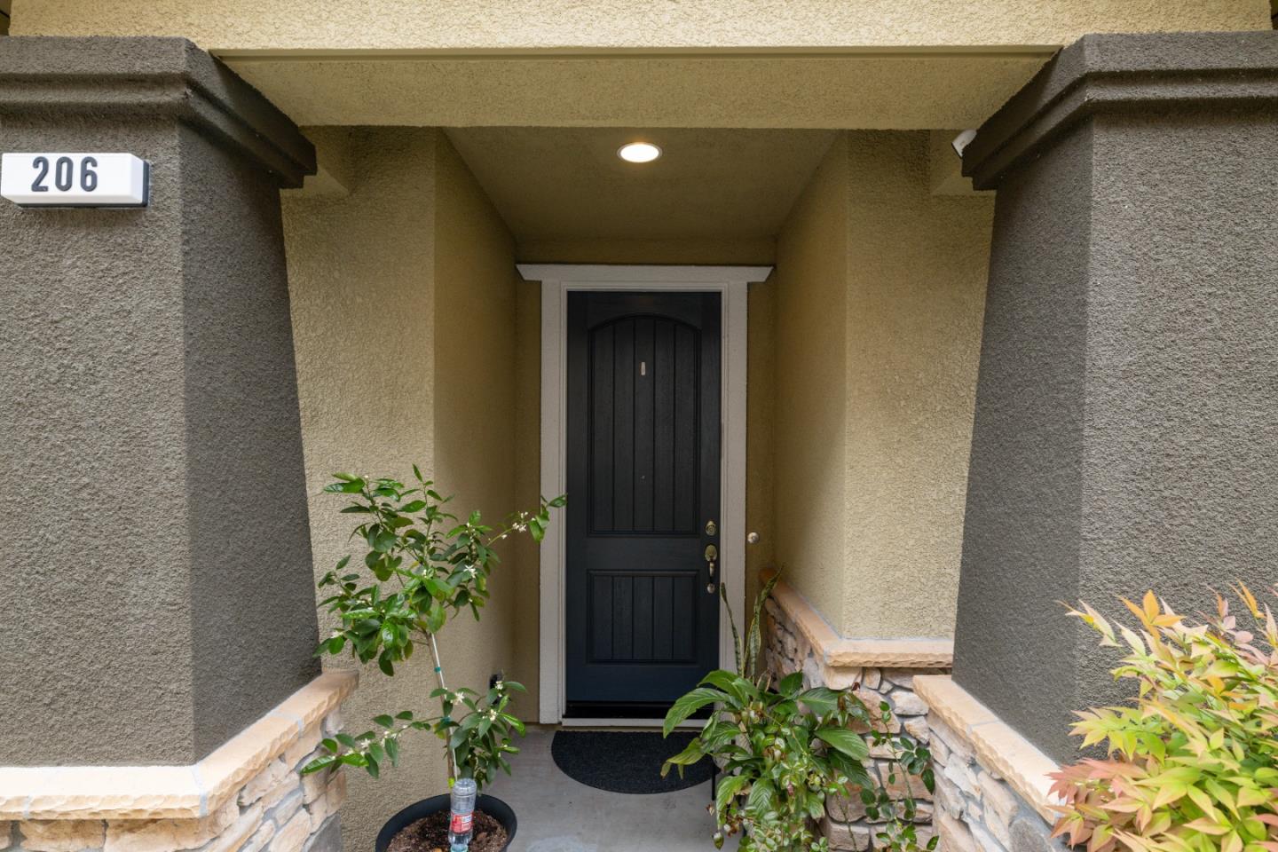 Detail Gallery Image 4 of 42 For 206 Gold Ct, Scotts Valley,  CA 95066 - 4 Beds | 3 Baths