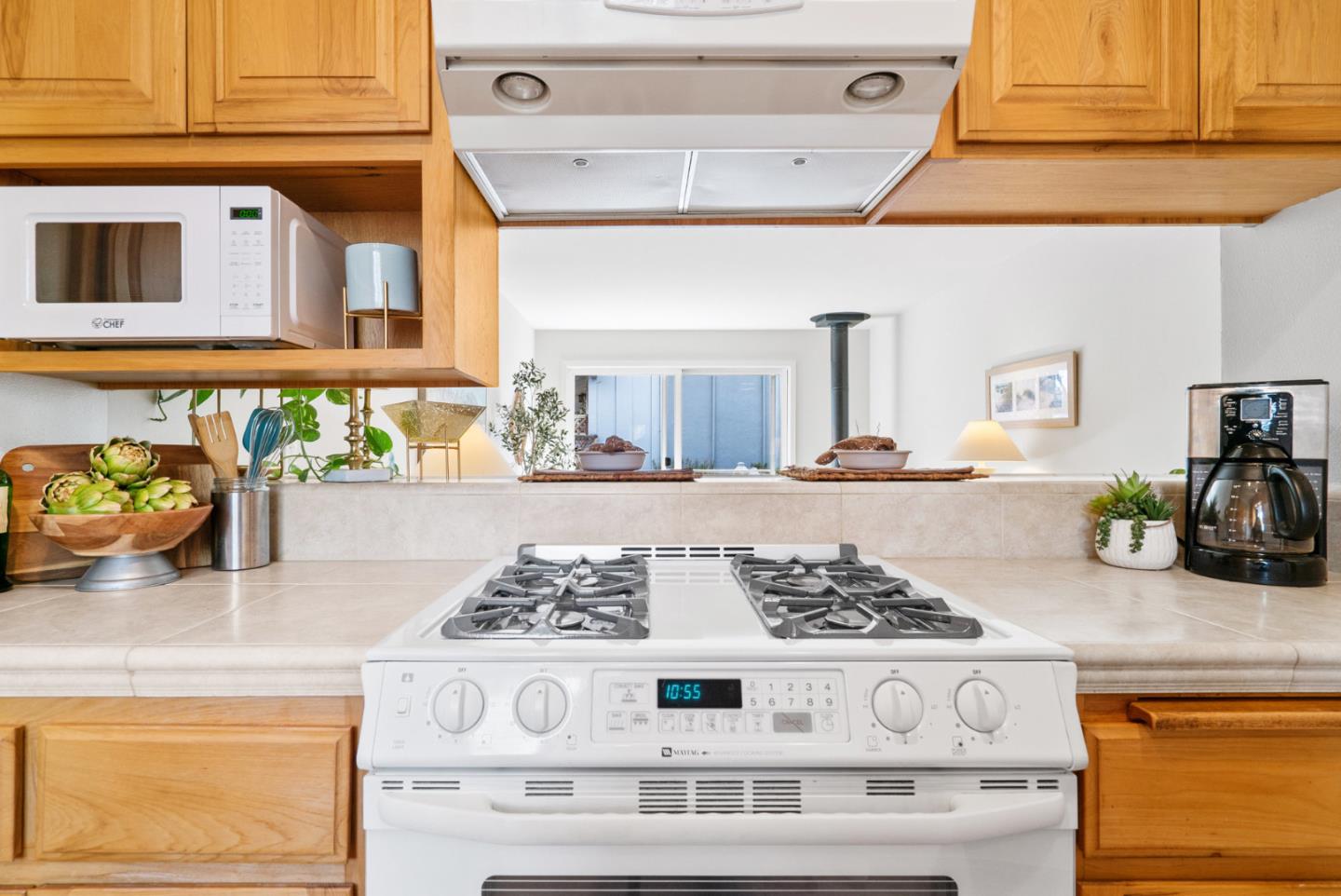 Detail Gallery Image 11 of 36 For 1863 Halterman Ave #C3,  Santa Cruz,  CA 95062 - 1 Beds | 1 Baths