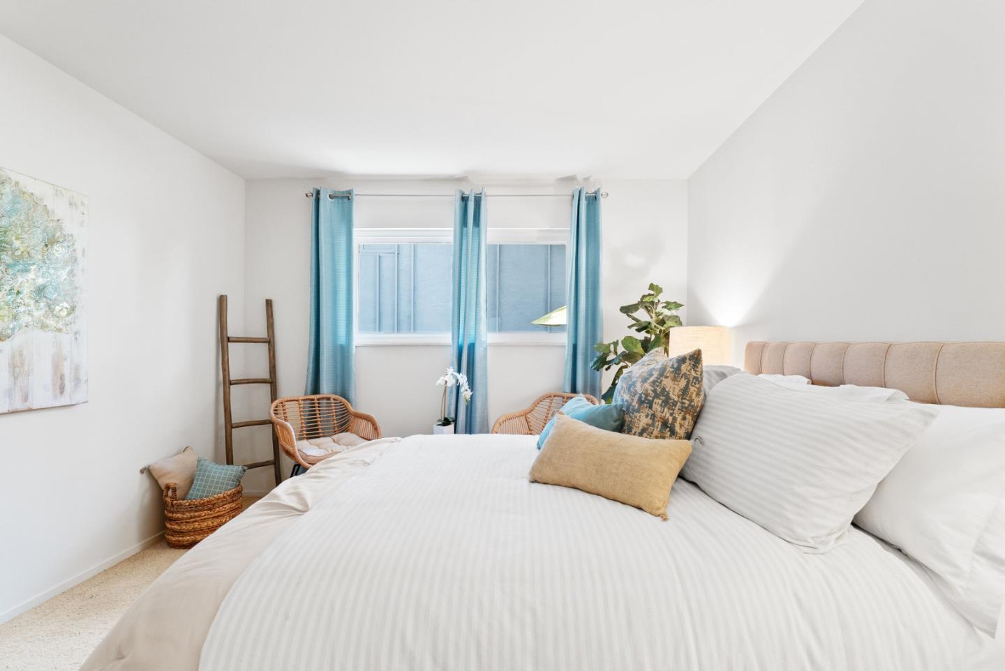 Detail Gallery Image 15 of 36 For 1863 Halterman Ave #C3,  Santa Cruz,  CA 95062 - 1 Beds | 1 Baths