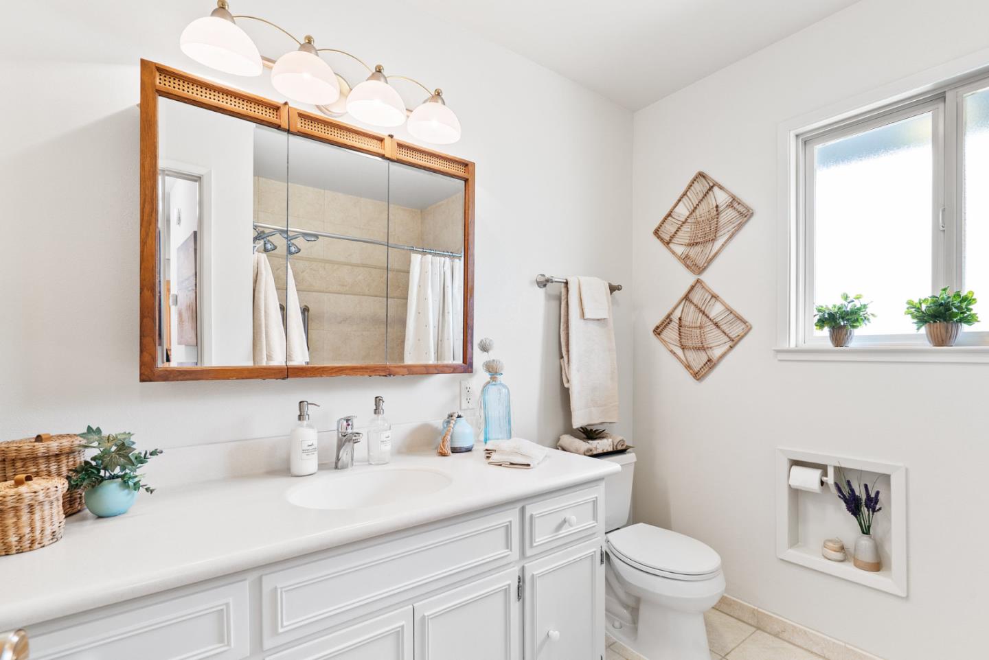 Detail Gallery Image 17 of 36 For 1863 Halterman Ave #C3,  Santa Cruz,  CA 95062 - 1 Beds | 1 Baths