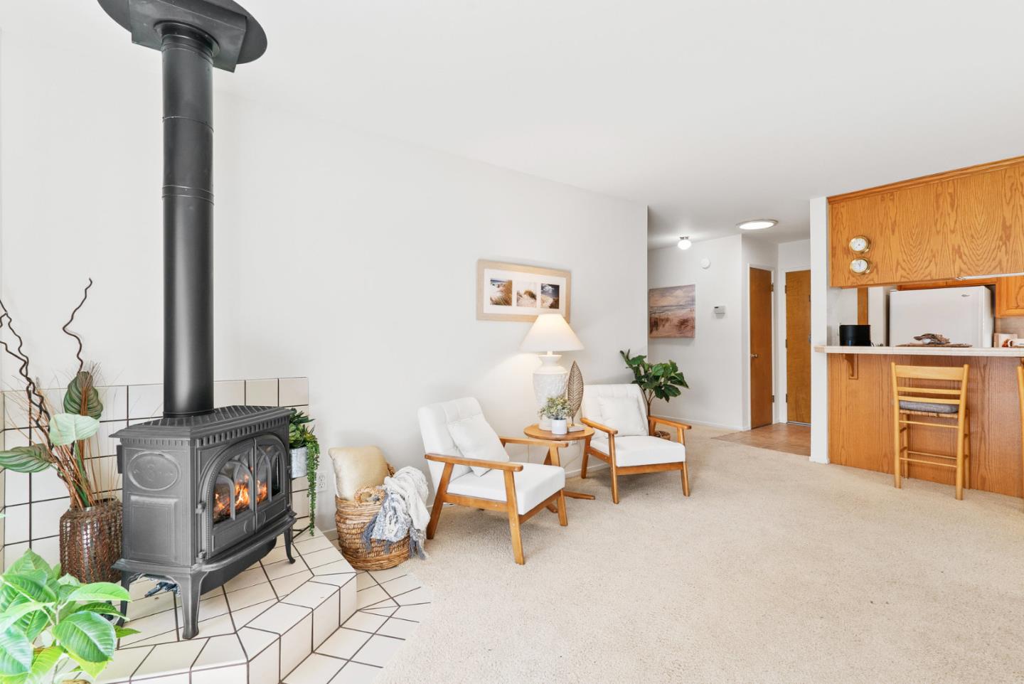 Detail Gallery Image 6 of 36 For 1863 Halterman Ave #C3,  Santa Cruz,  CA 95062 - 1 Beds | 1 Baths