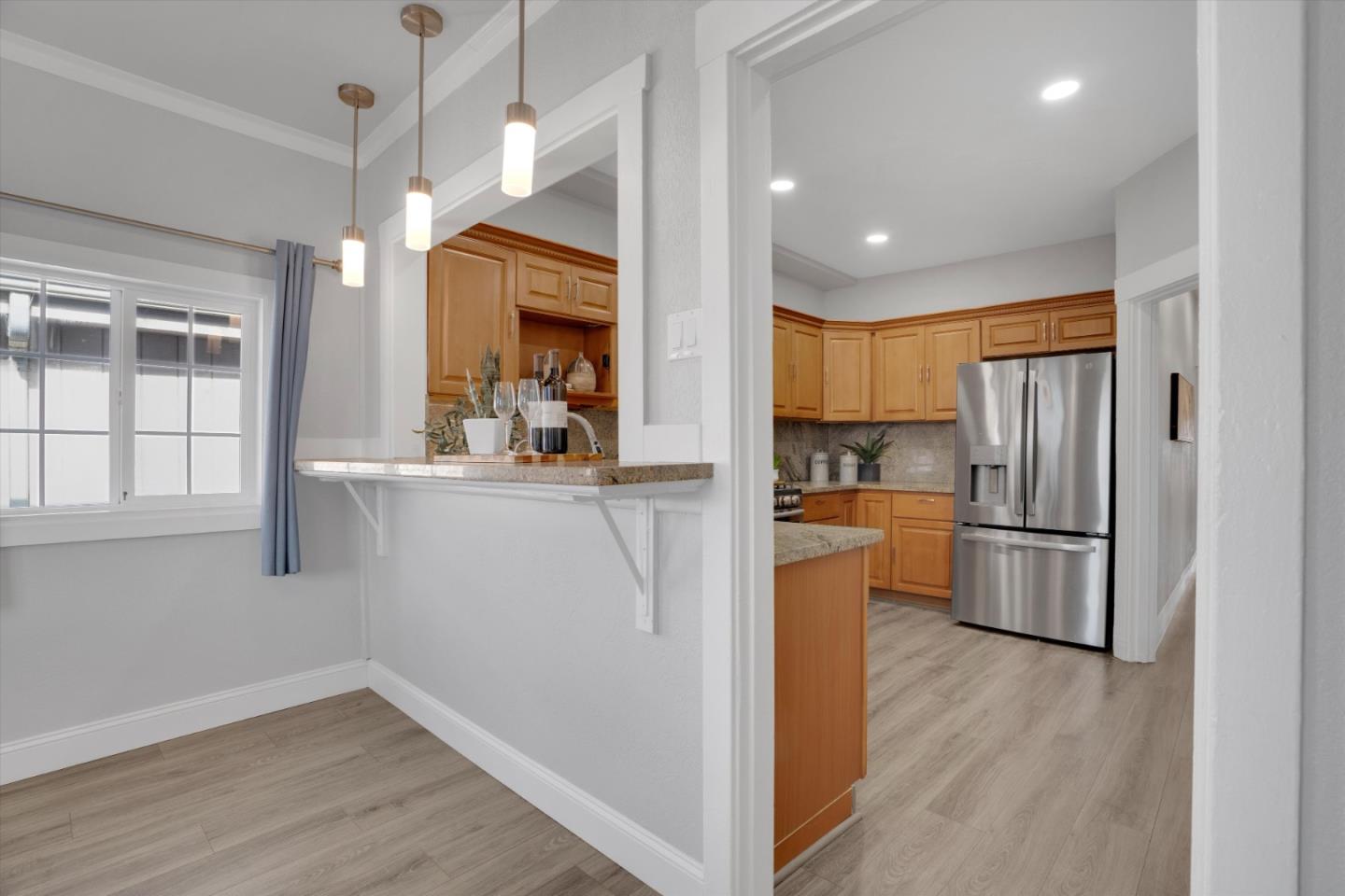 Detail Gallery Image 22 of 38 For 1060 Brunswick St, Daly City,  CA 94014 - 5 Beds | 3 Baths