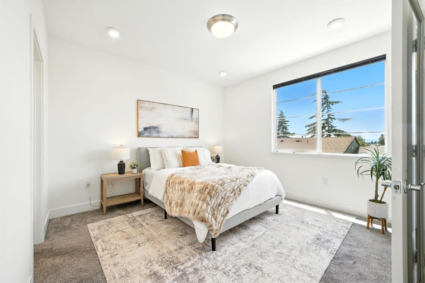 Detail Gallery Image 14 of 49 For 29341 Hub Ct, Hayward,  CA 94544 - 2 Beds | 2/1 Baths