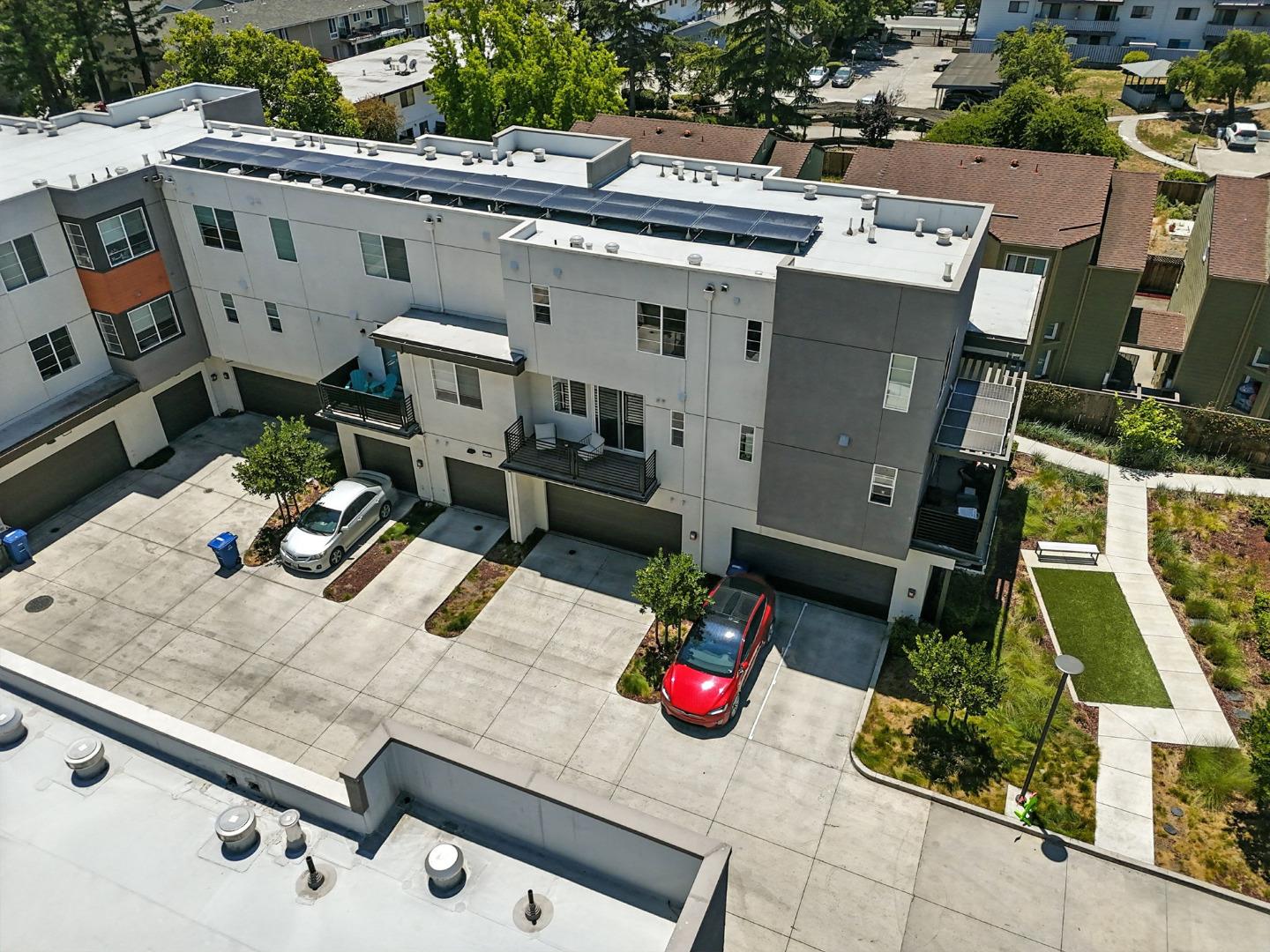 Detail Gallery Image 42 of 49 For 29341 Hub Ct, Hayward,  CA 94544 - 2 Beds | 2/1 Baths