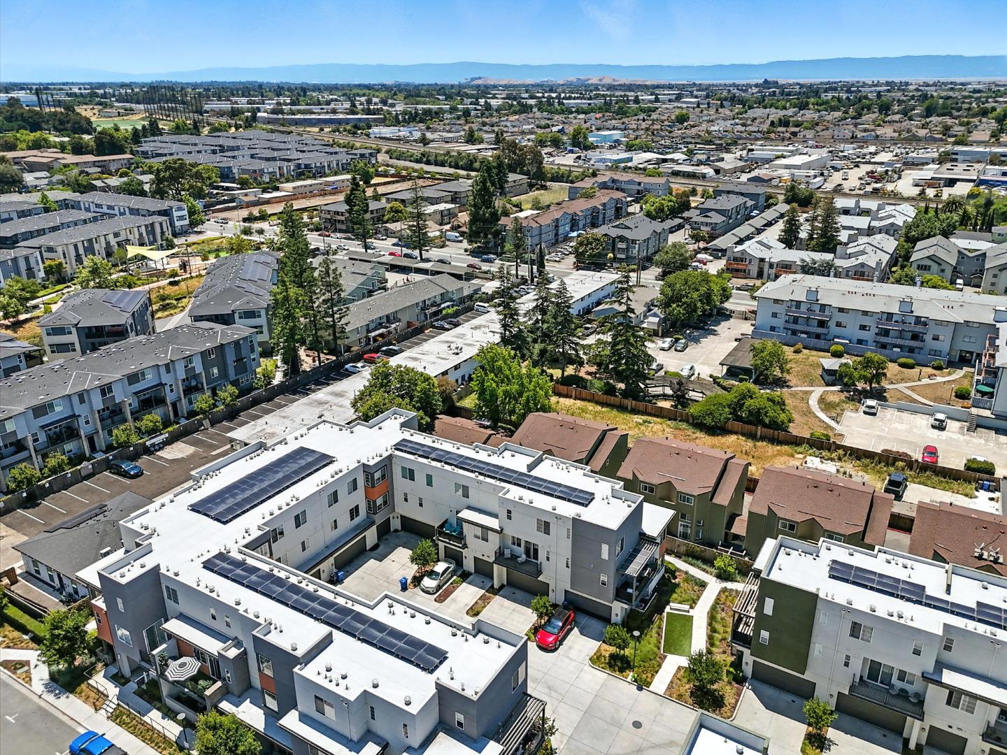Detail Gallery Image 43 of 49 For 29341 Hub Ct, Hayward,  CA 94544 - 2 Beds | 2/1 Baths