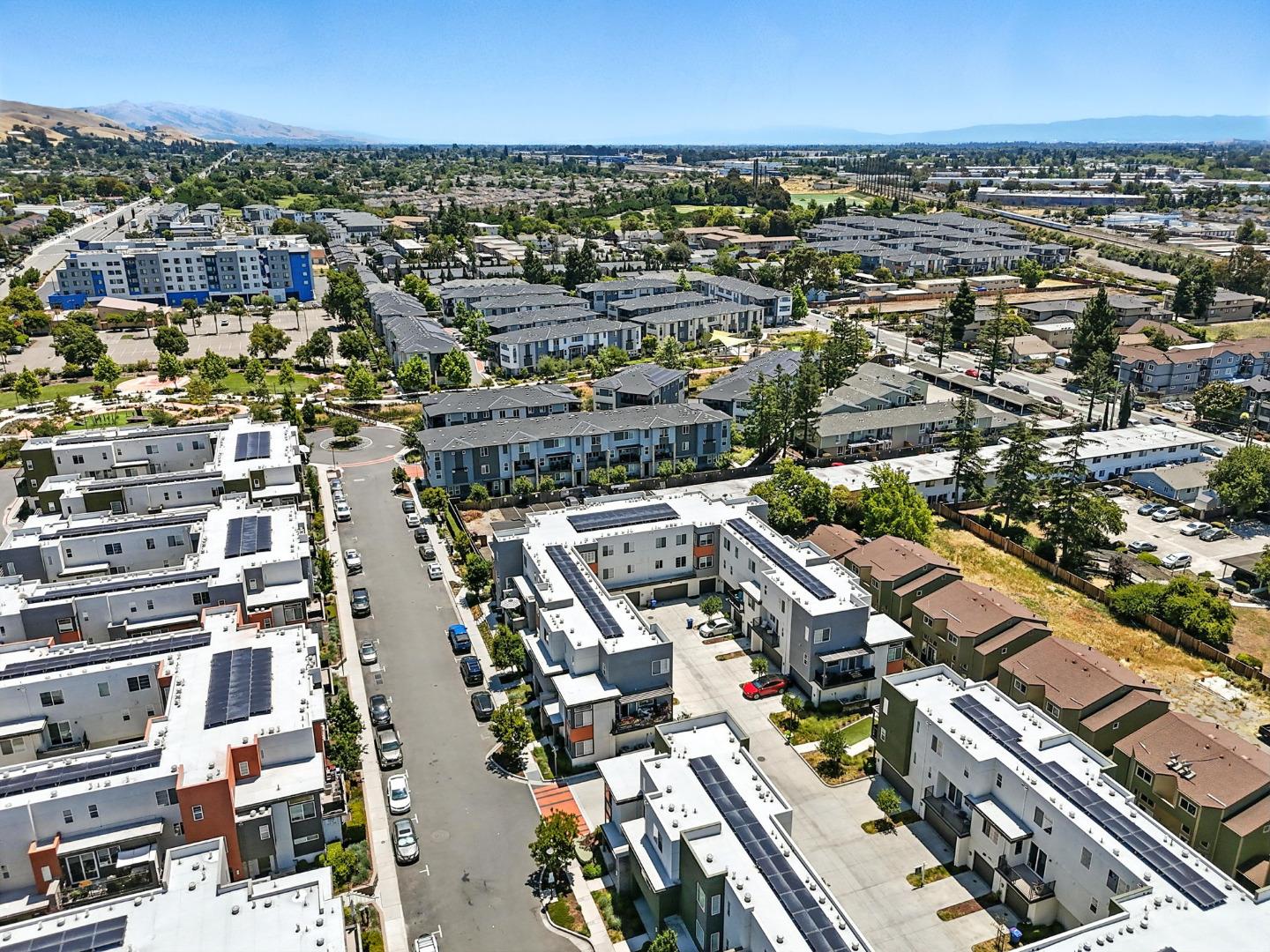 Detail Gallery Image 47 of 49 For 29341 Hub Ct, Hayward,  CA 94544 - 2 Beds | 2/1 Baths