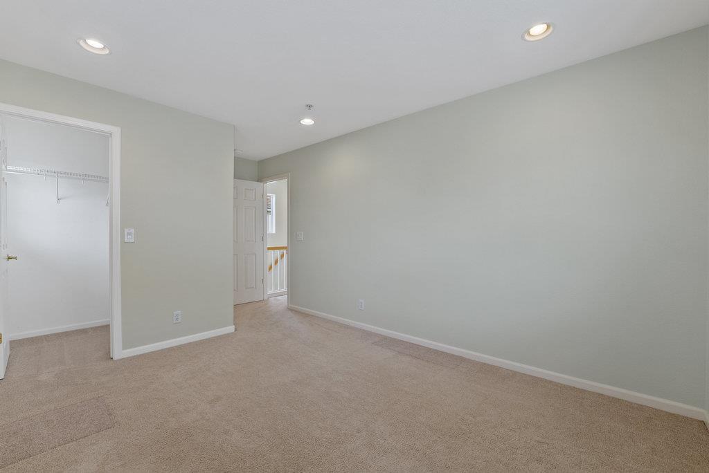 Detail Gallery Image 18 of 27 For 10 Villa St, Watsonville,  CA 95076 - 4 Beds | 2/1 Baths